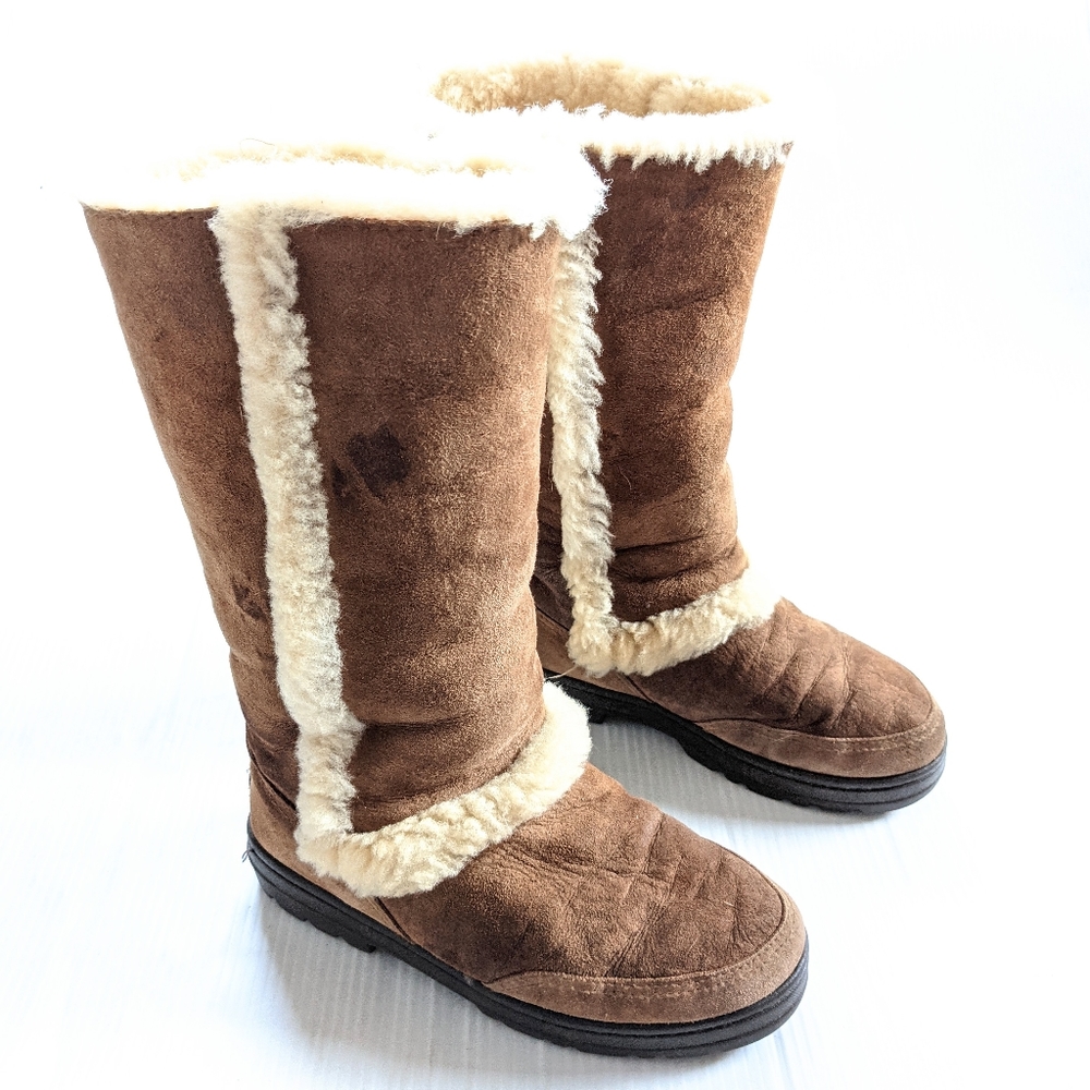 UGG Sundance Revival II fur cozy boots 5325 chestnut